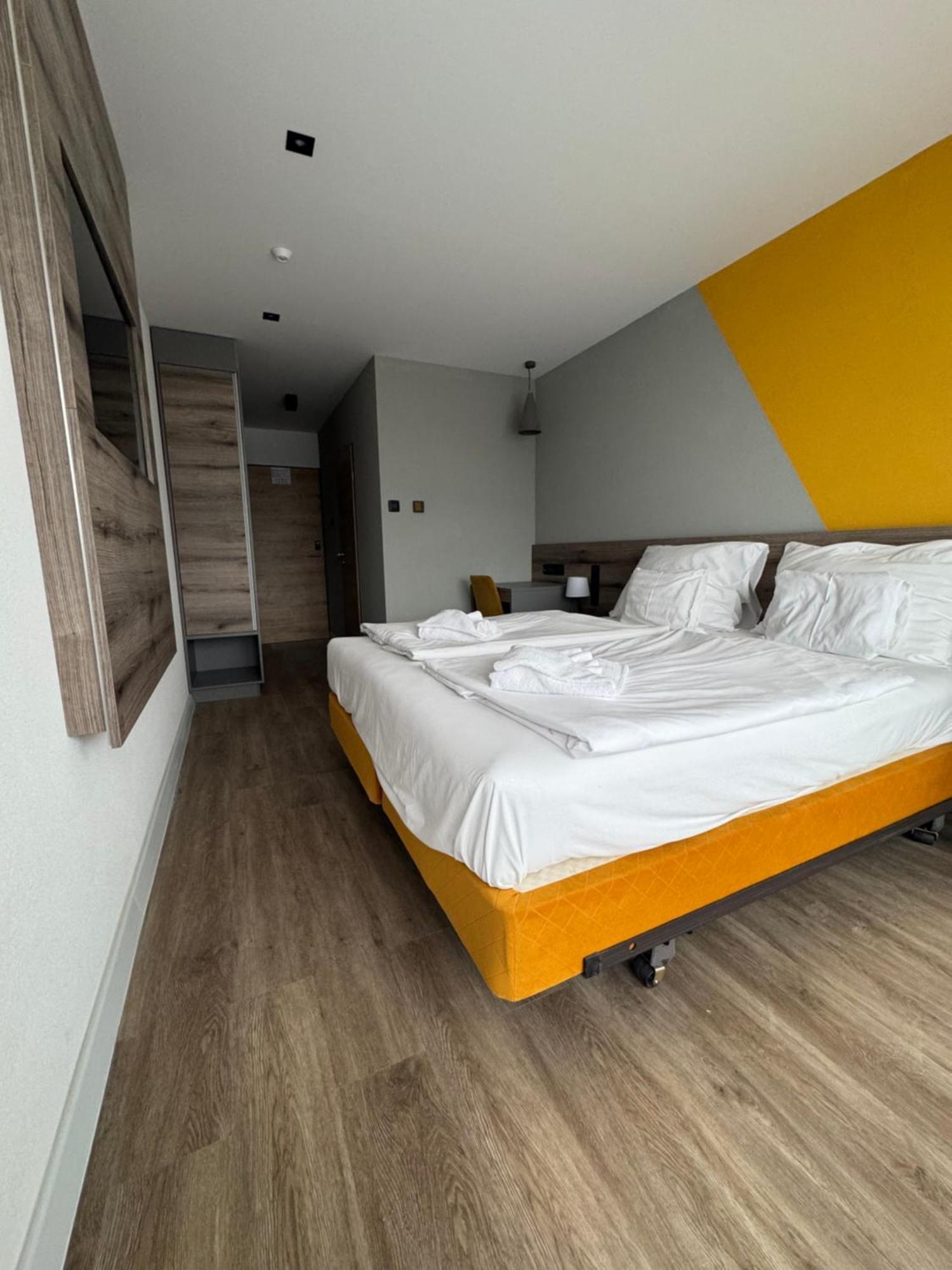 Szieszta Готель 4*