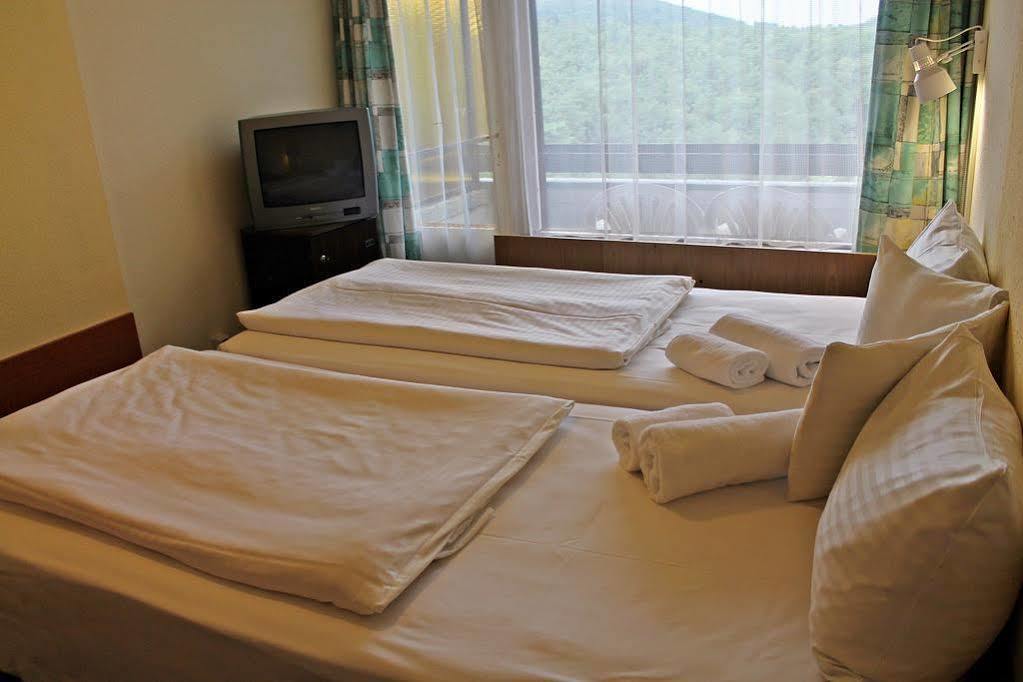 Szieszta Hotel 4*